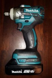 PISTOLA IMPACTO MAKITA DTW285